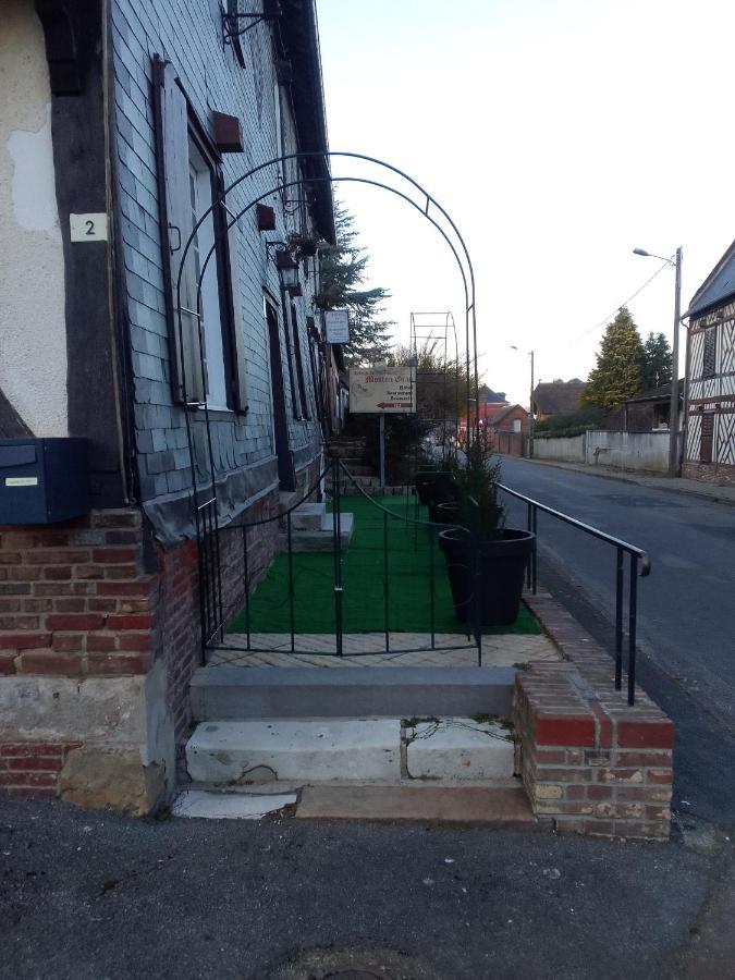 Le Mouton Gras Hotel Aumale Exterior photo